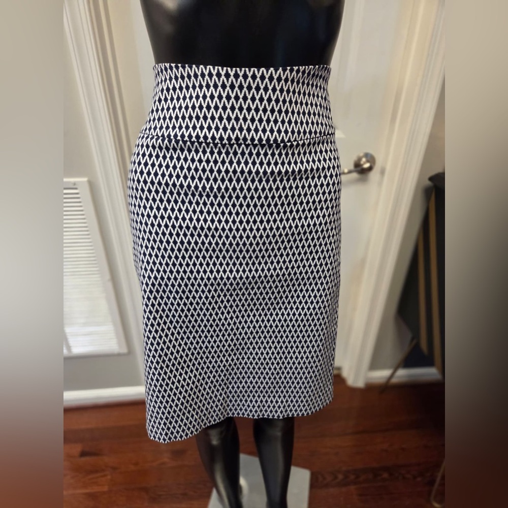 Margaret M Black and White Geometric Pencil Skirt